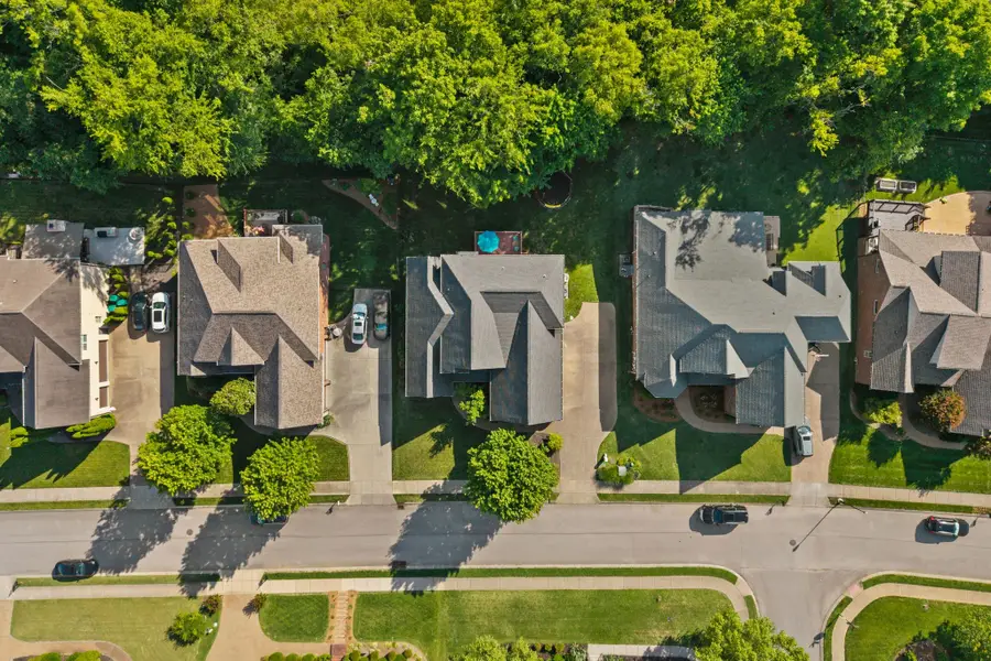 1050 Alice Springs Cir, Spring Hill, TN 37174 - #3