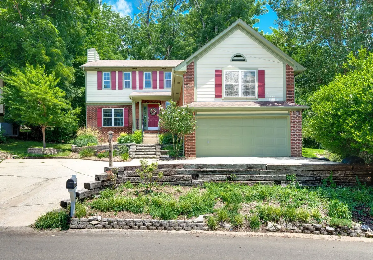 133 Northlake Dr, Hendersonville, TN 37075 - #1