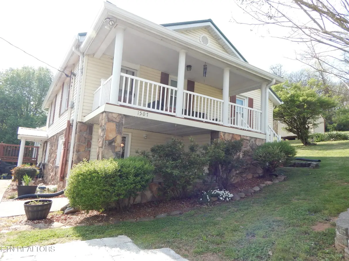 1507 Paramount Rd, Knoxville, TN 37924 - #1