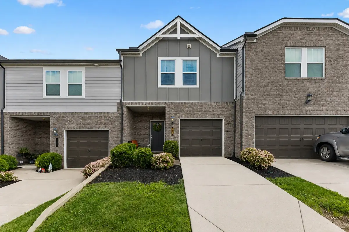 802 Arrington Way, Columbia, TN 38401 - #1