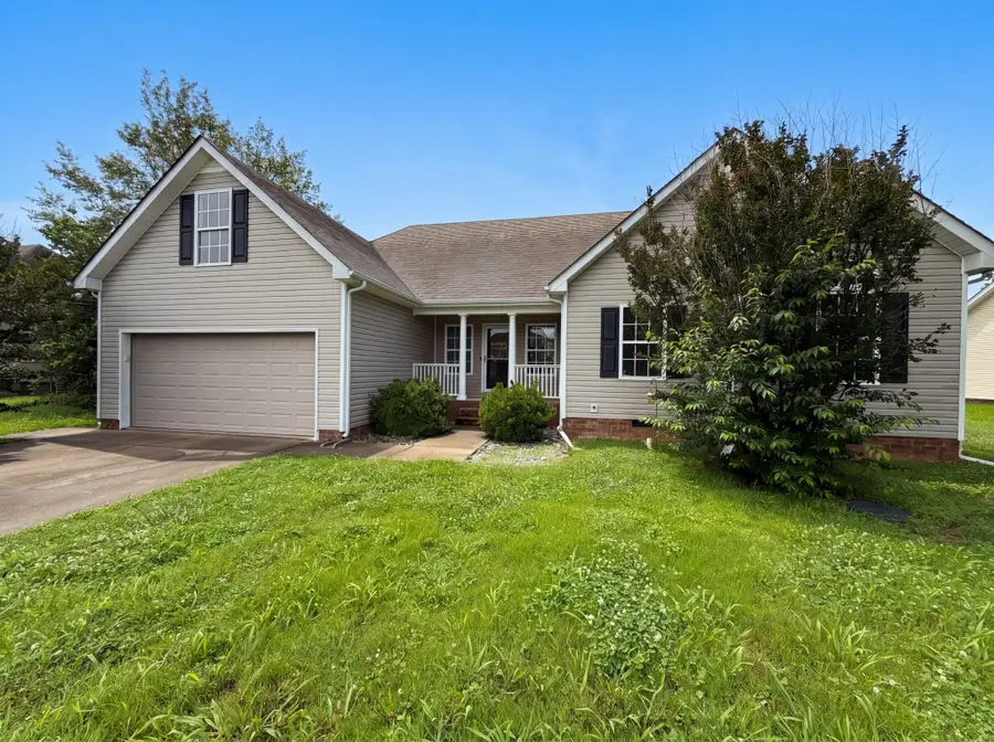 842 Fleming Farms Dr, Murfreesboro, TN 37128 - #2