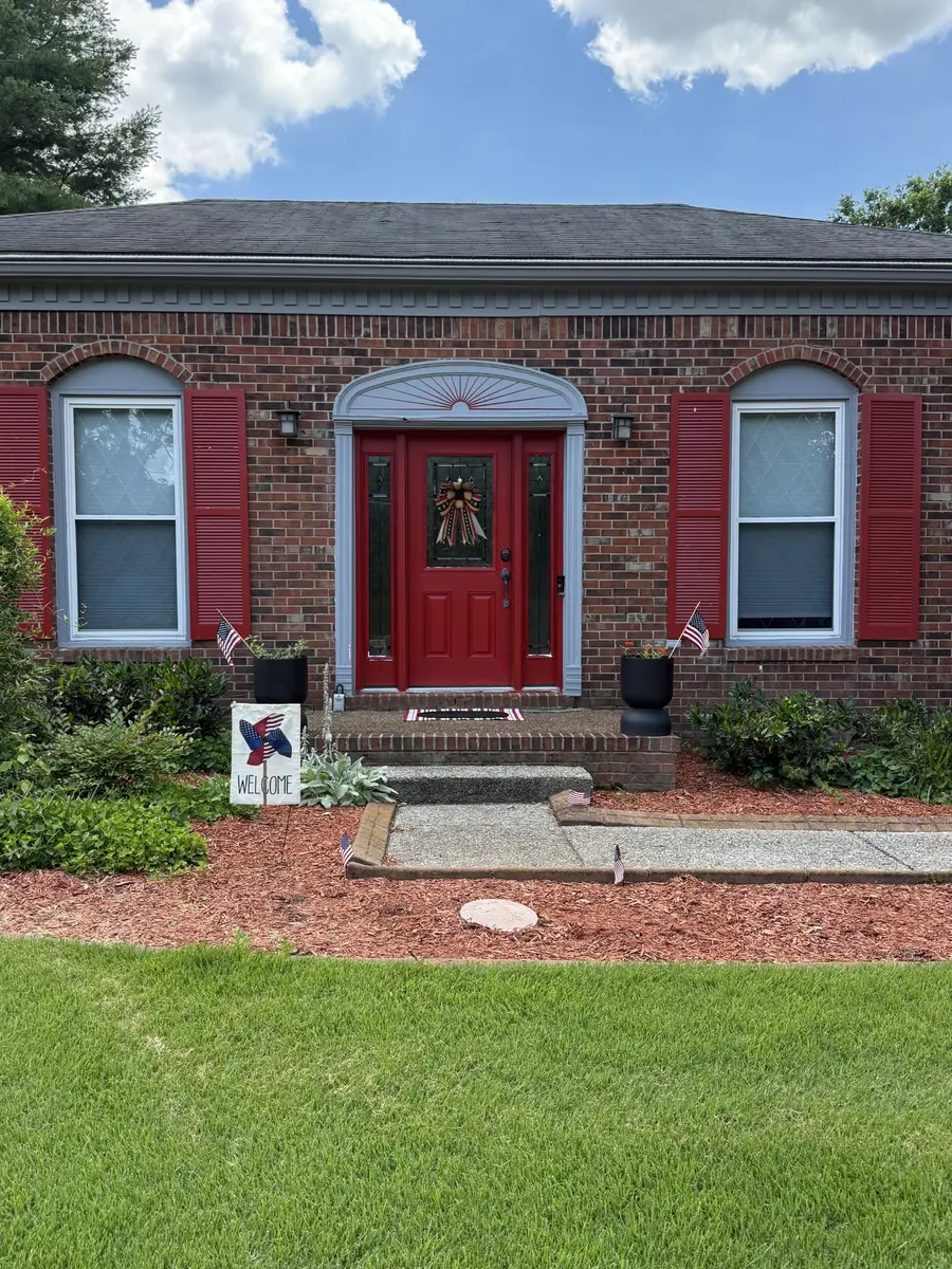 1206 Holly Hill Dr, Franklin, TN 37064 - #3