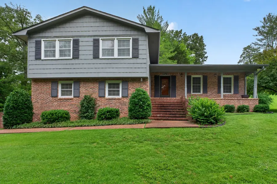 1250 Charles St, Cookeville, TN 38506 - #2