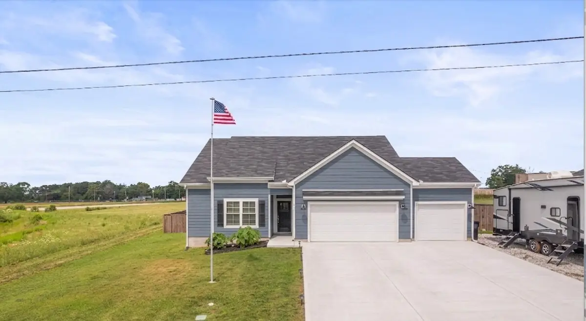 579 Mimosa Dr, Decherd, TN 37324 - #1