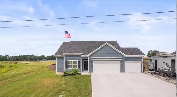 579 Mimosa Dr, Decherd, TN 37324