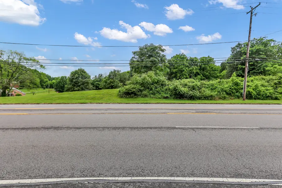 1725 Williamson Rd, Goodlettsville, TN 37072 - #3