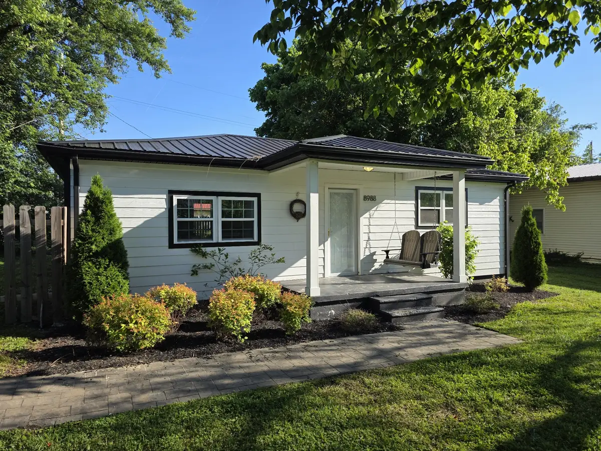 8988 Lyles Rd, Lyles, TN 37098 - #1