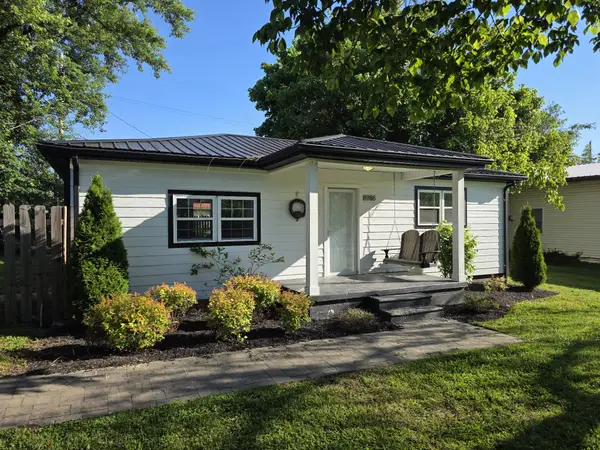 8988 Lyles Rd, Lyles, TN 37098