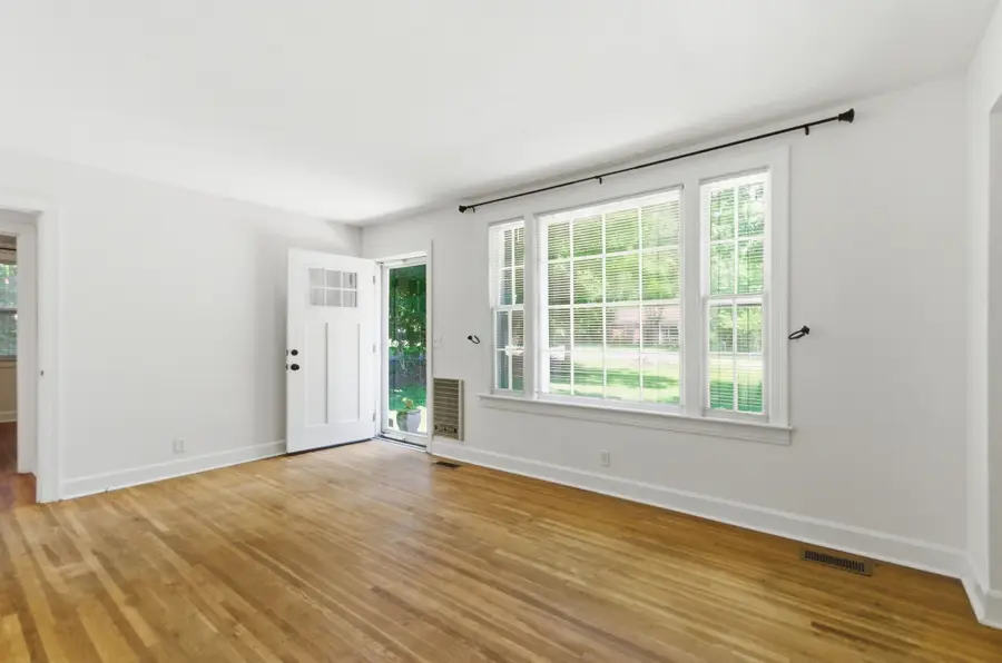 521 Landon Dr, Nashville, TN 37220 - #3