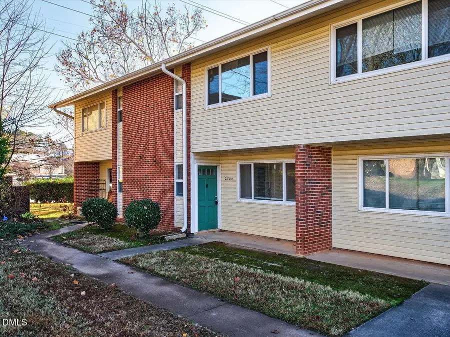 2304 Champion Ct, Raleigh, NC 27606 - #2