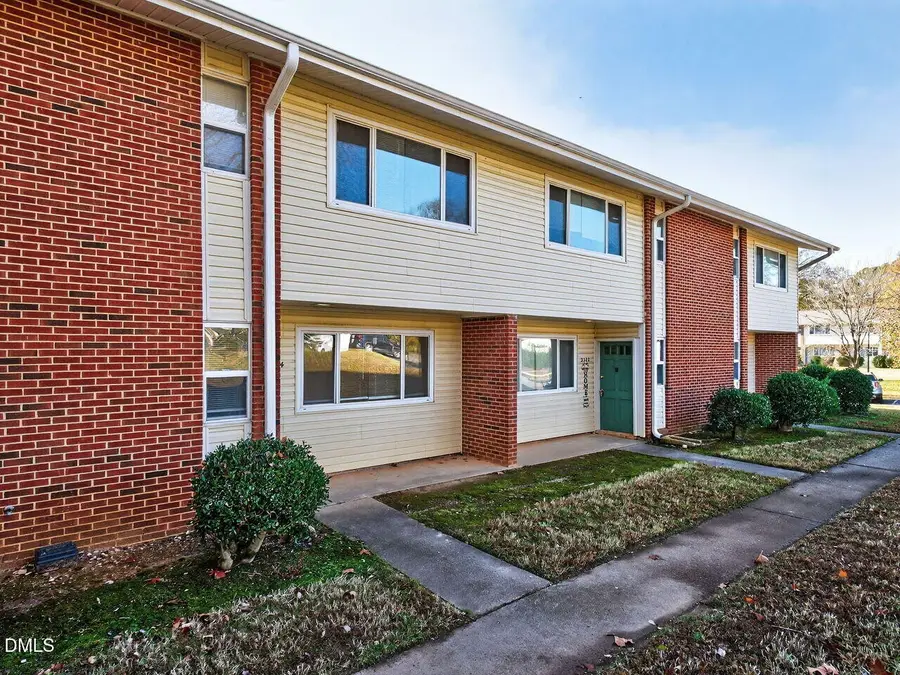 2304 Champion Ct, Raleigh, NC 27606 - #3