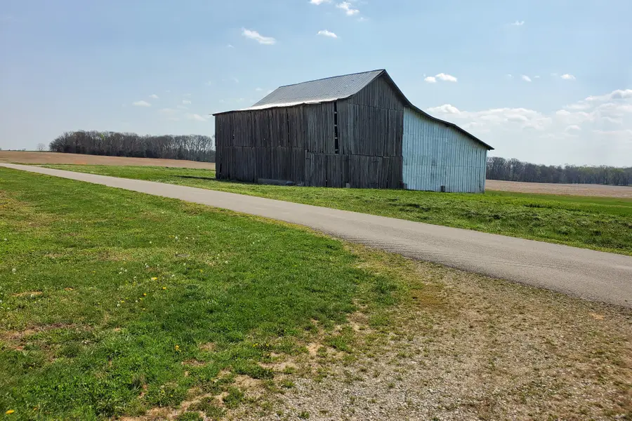 2274 Upper Prices Mill Rd, Franklin, KY 42134 - #3