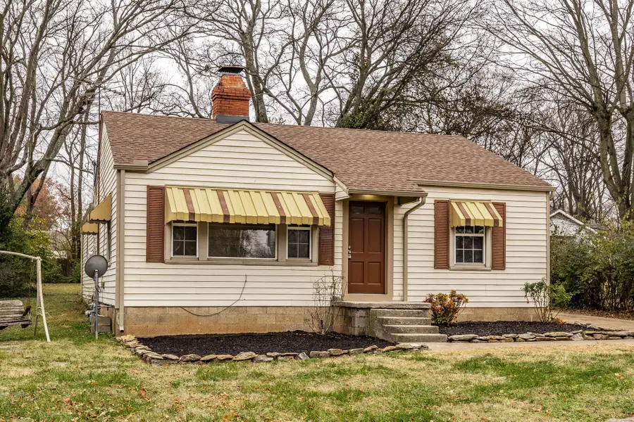 247 Morton Ave, Gallatin, TN 37066 - #2
