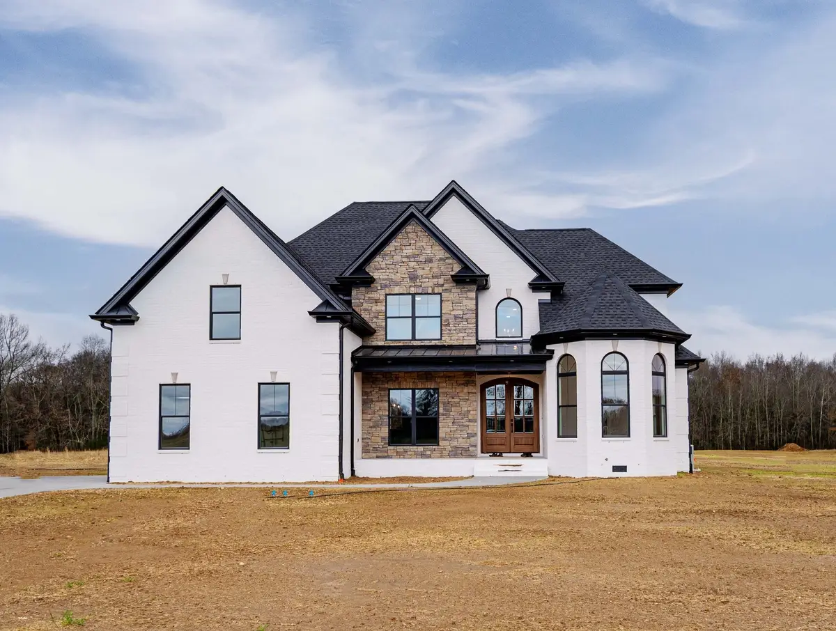 2717 Holly Springs Dr, Murfreesboro, TN 37129 - #1