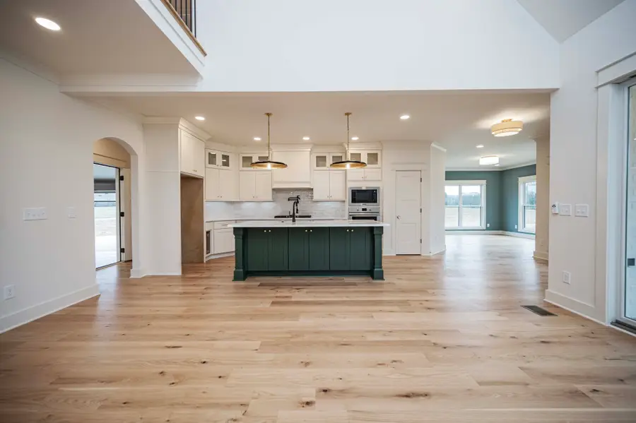 2717 Holly Springs Dr, Murfreesboro, TN 37129 - #2