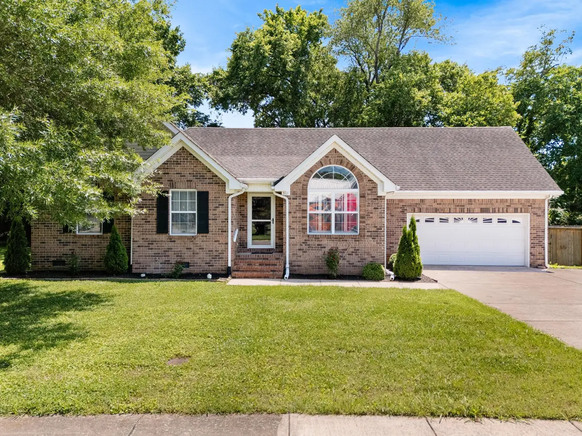 367 Meigs Dr, Murfreesboro, TN 37128 - #1