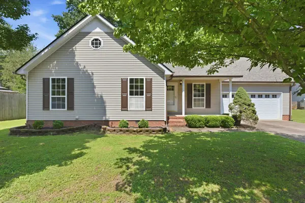 1310 Wisp Ct, Murfreesboro, TN 37128