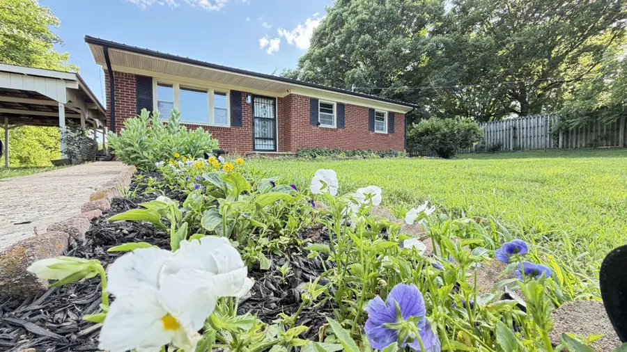 1260 Eaton Rd, Sparta, TN 38583 - #3