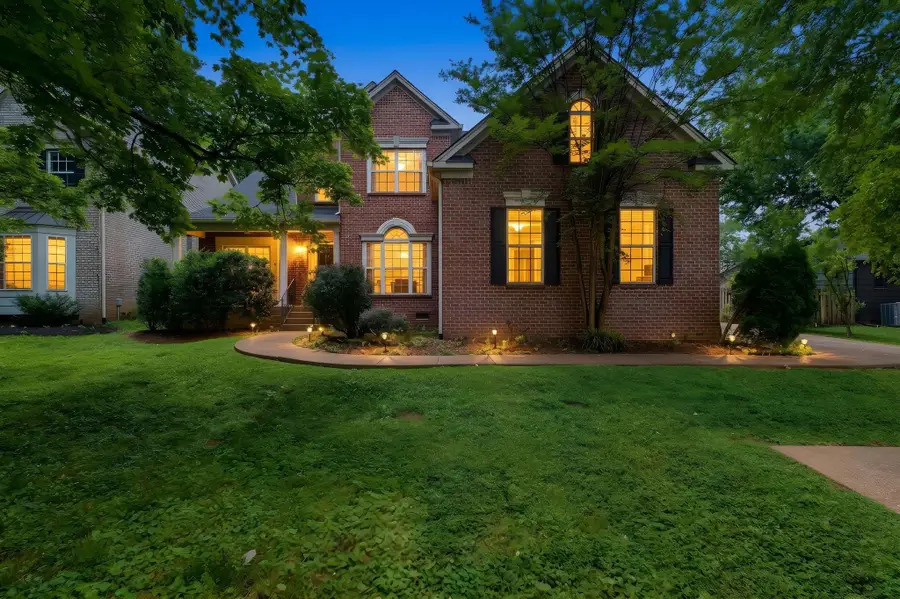 4131 Lealand Ln, Nashville, TN 37204 - #2