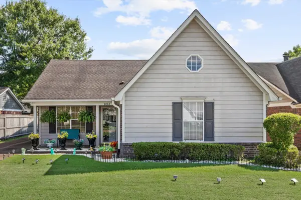 8063 German Creek Dr, Cordova, TN 38018