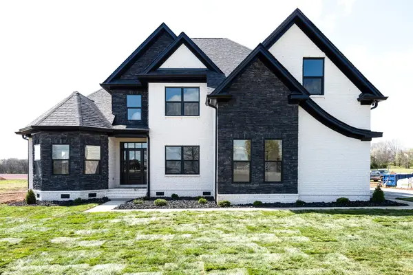 7483 Liberty Rd, Fairview, TN 37062