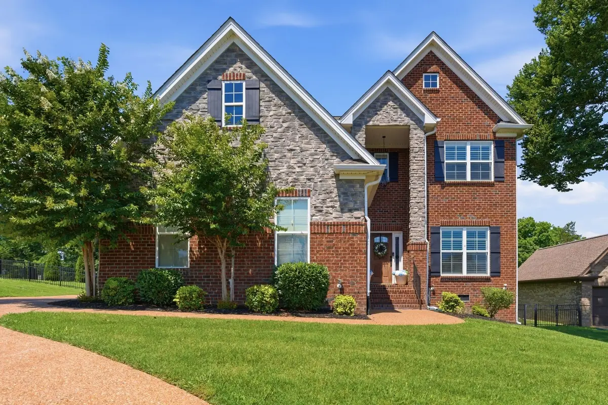 127 Waters Hill Cir, Lebanon, TN 37087 - #1