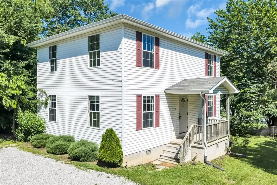 105 Lillian St, McMinnville, TN 37110 - #2