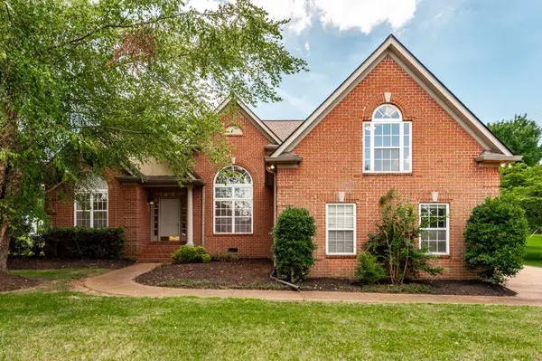 1703 Wrencrest Dr, Mount Juliet, TN 37122