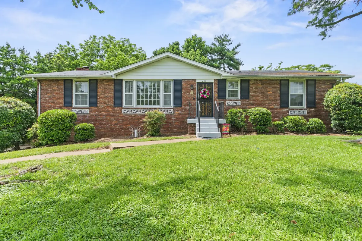 401 Glenpark Dr, Nashville, TN 37217 - #1