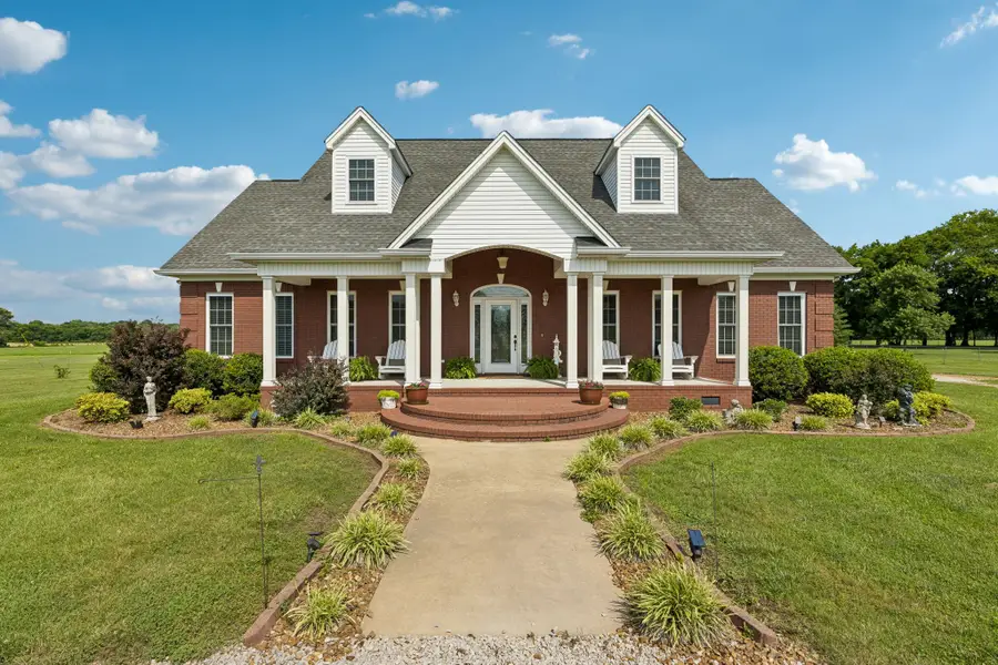 4294 Trousdale Ln, Columbia, TN 38401 - #2