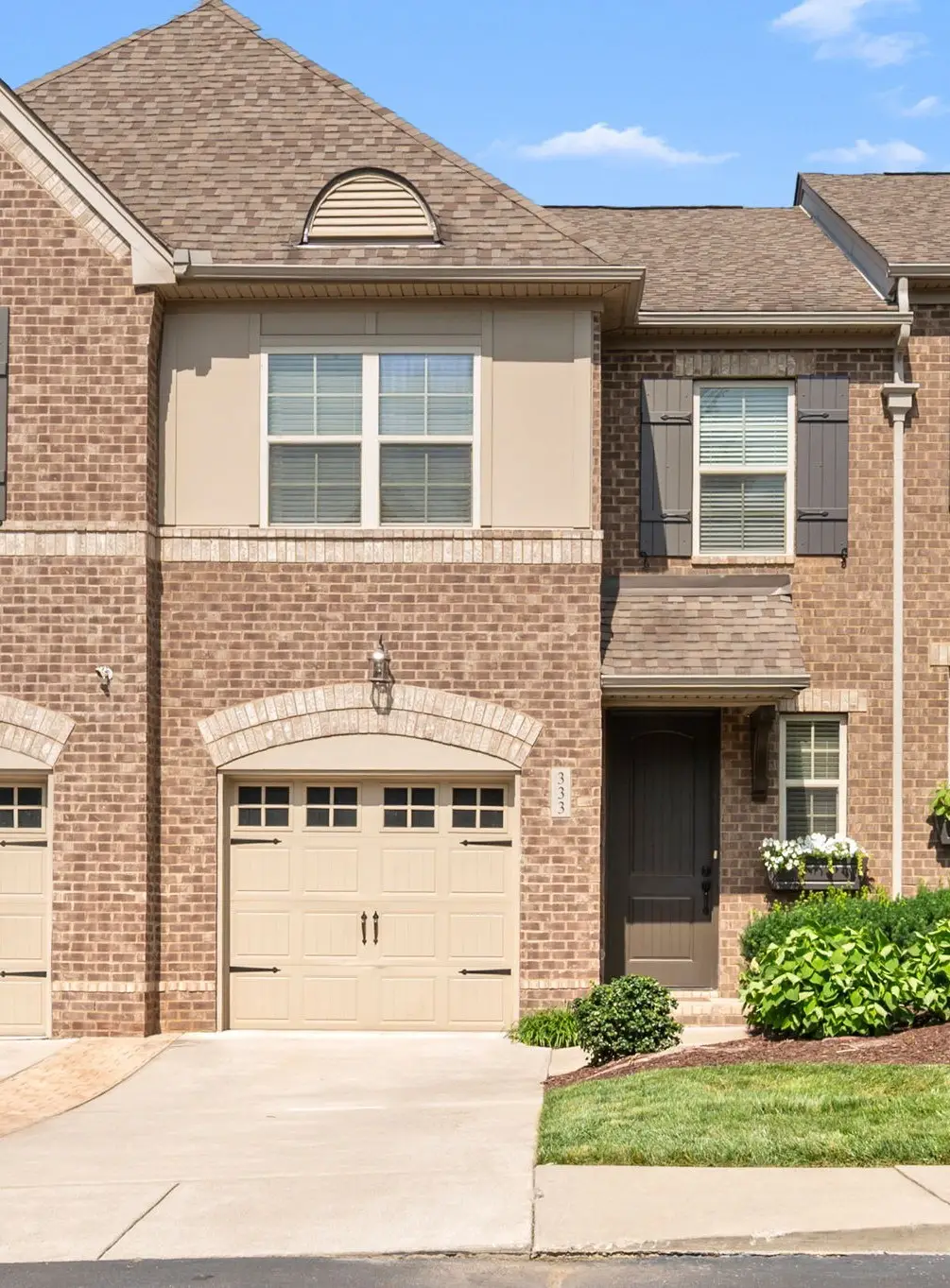 333 Coronado Pvt Cir, Hendersonville, TN 37075 - #1