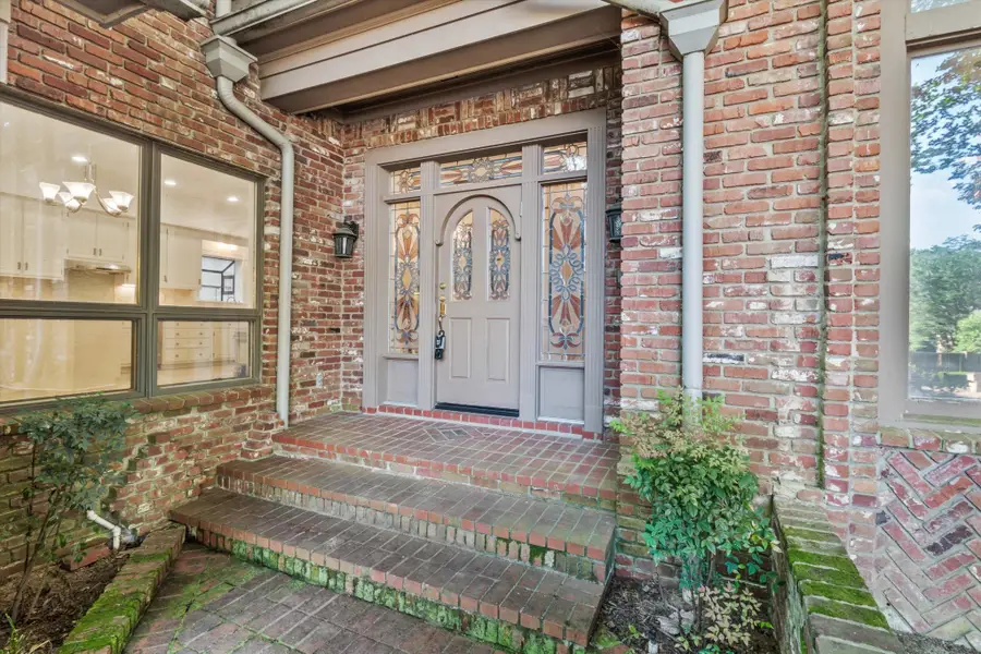 6373 S Massey Hill Dr, Memphis, TN 38120 - #2