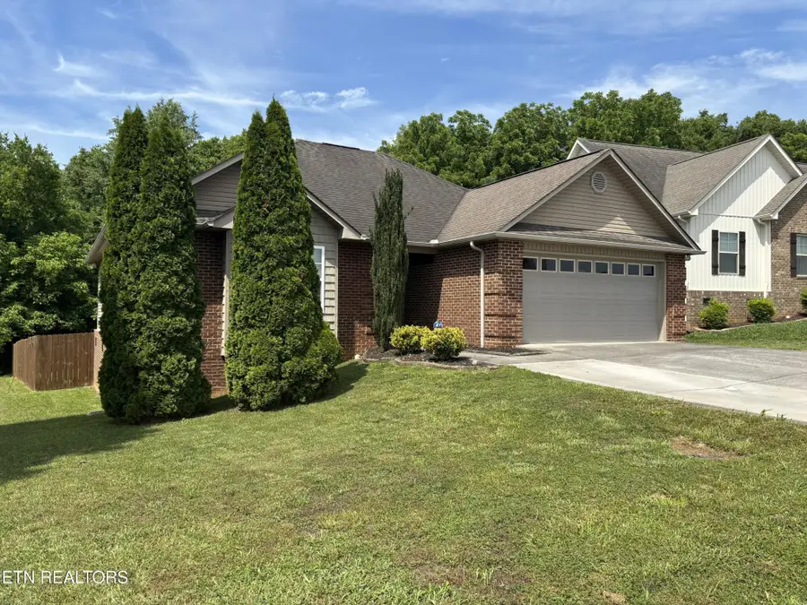 2043 Bluebonnet Drive, Mascot, TN 37806 - #2