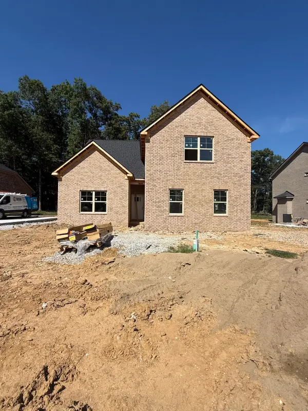 141 Sagewood Dr, Tullahoma, TN 37388
