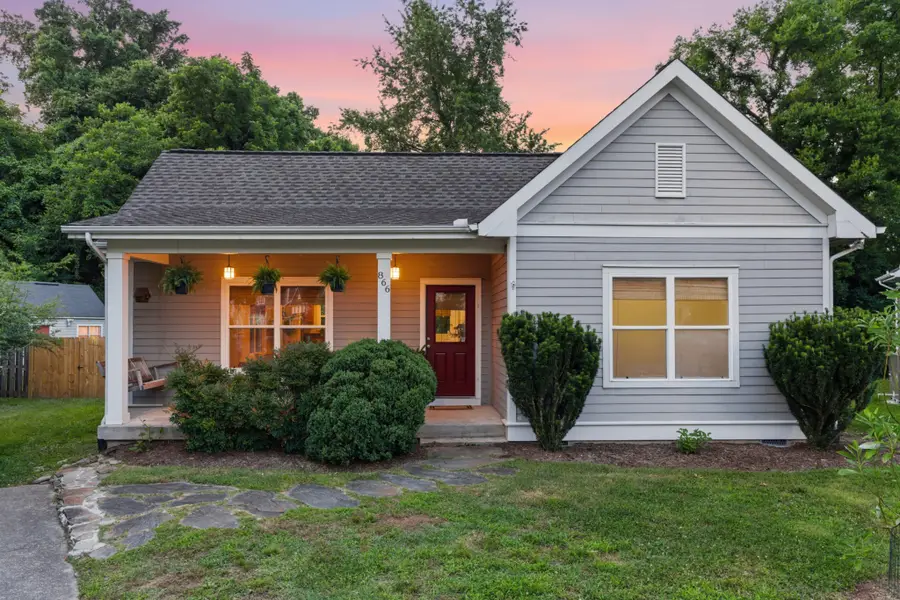 866 Beth Dr, Nashville, TN 37206 - #2