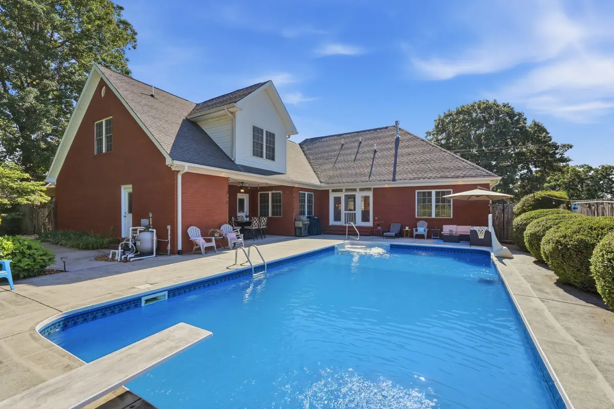 3517 Tolbert Dr, Cookeville, TN 38506 - #1