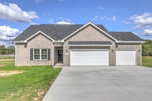 21 Bartow St, Decherd, TN 37324 - #2