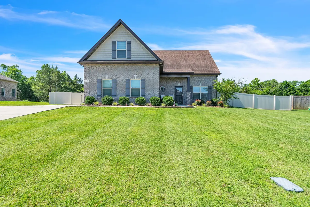 722 Sapphire Dr, Murfreesboro, TN 37128 - #1
