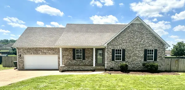 204 Middle Dayle Dr, Portland, TN 37148