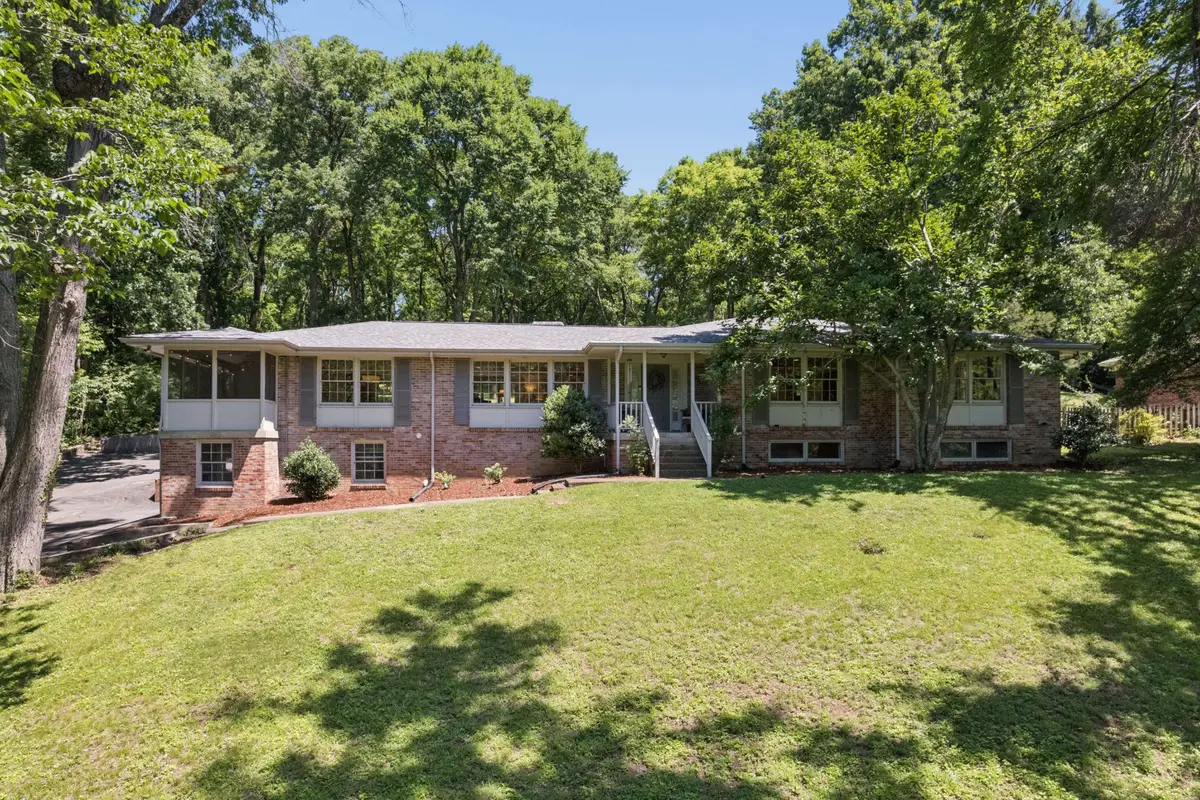 5732 Knob Rd, Nashville, TN 37209 - #1
