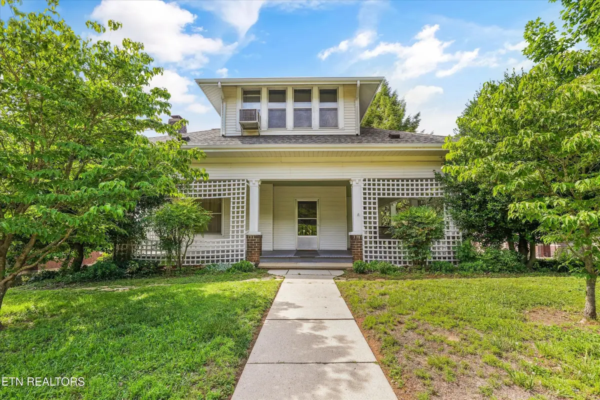 425 S Court St, Maryville, TN 37803 - #1