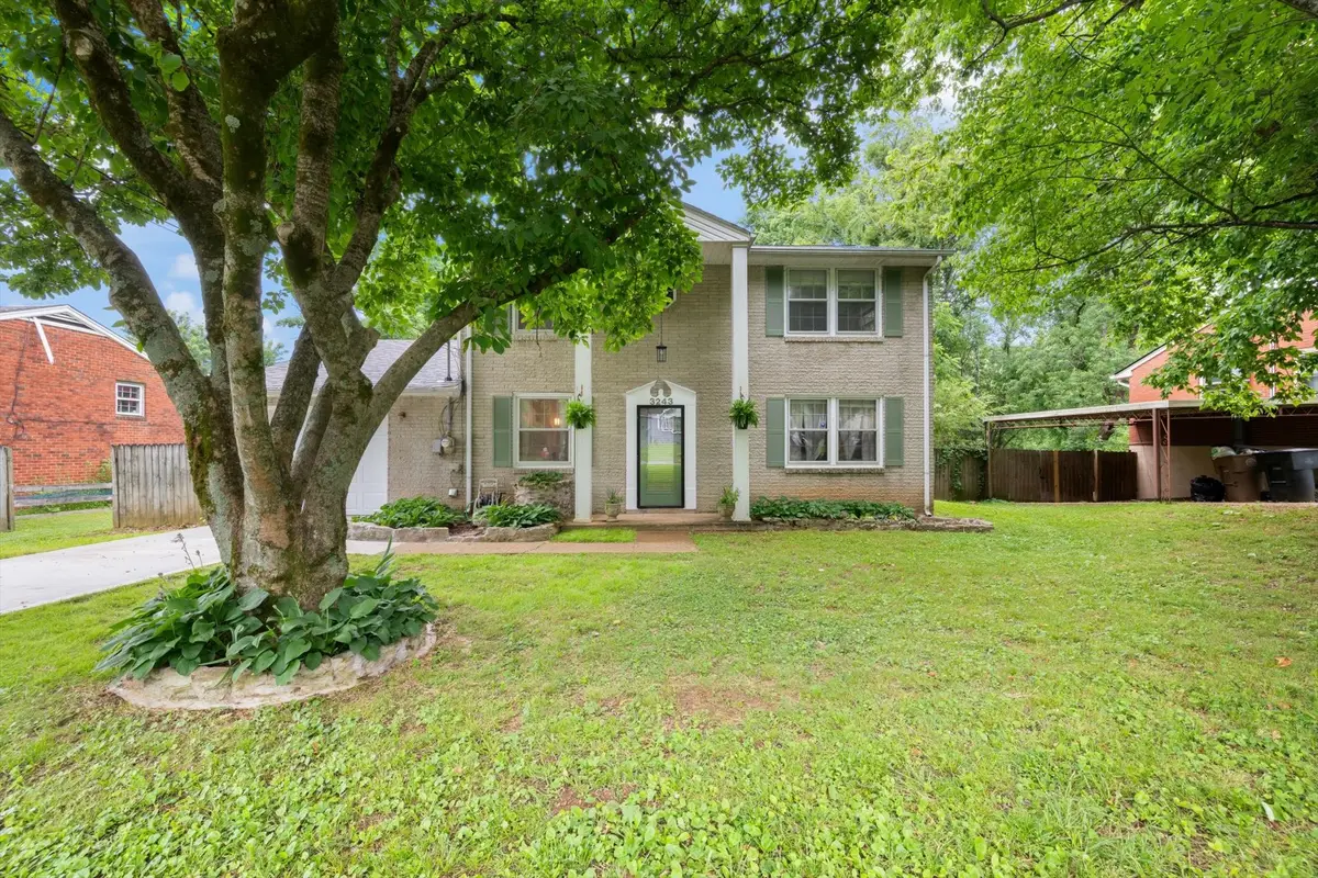 3243 Cloverwood Dr, Nashville, TN 37214 - #1