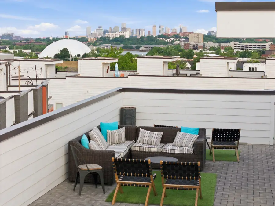 1000E W Trinity Ln, Nashville, TN 37218 - #2