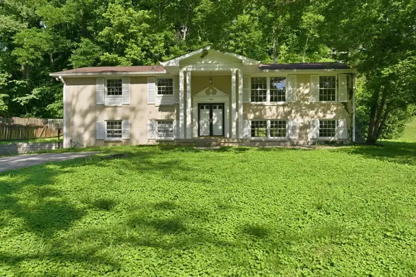 346 Forrest Valley Dr, Nashville, TN 37209