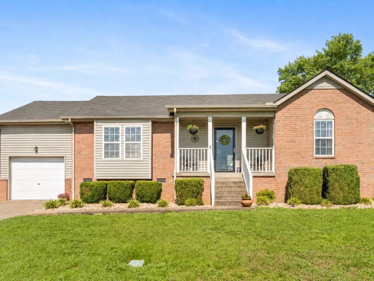 128 Jesse Brown Dr, Goodlettsville, TN 37072 - #1