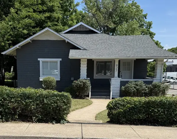 927 Crossland Ave, Clarksville, TN 37040