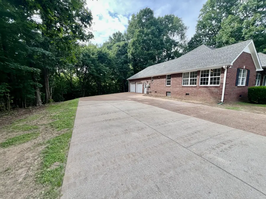 499 Scenic Hills Rd, Pulaski, TN 38478 - #3