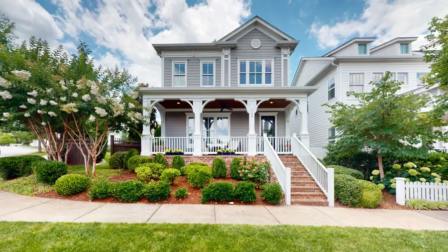768 Shelley Ln, Franklin, TN 37064 - #2