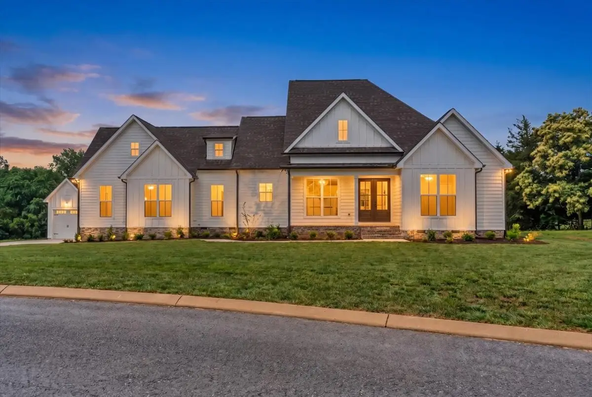74 Summer Lake Ct, Winchester, TN 37398 - #1
