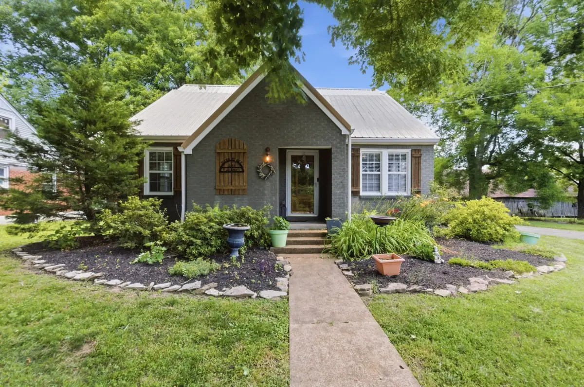 103 Barnwell Avenue, Centerville, TN 37033 - #1